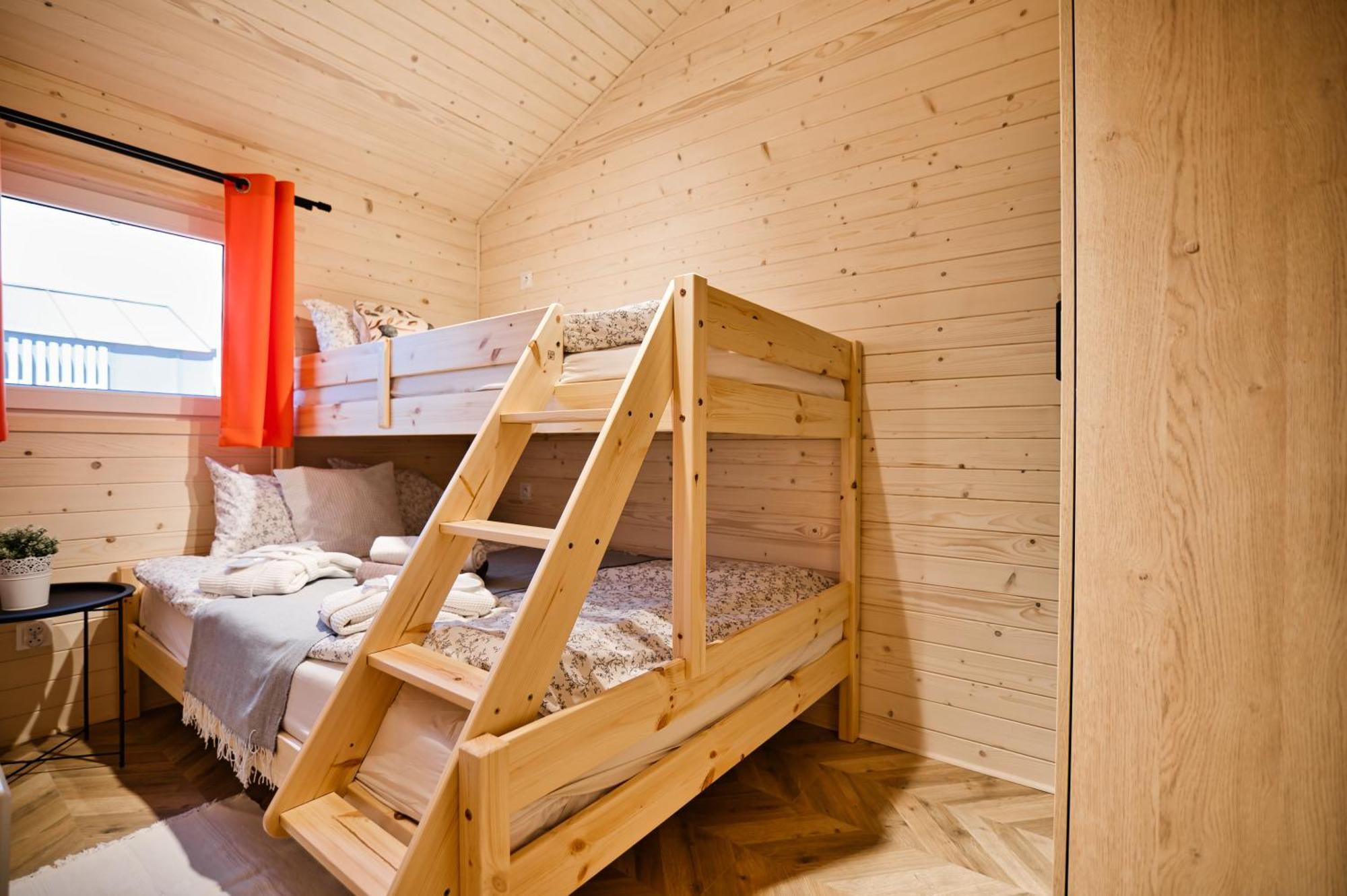 Holiday Park Zator Resort & Spa Экстерьер фото